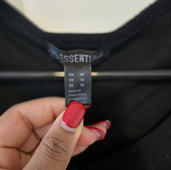 Black Cropped top - Picture 5 of 7